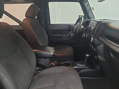 Used 2017 Jeep Wrangler Sport w/ Quick Order Package 24S image 21