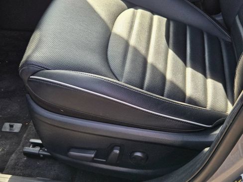Used 2024 Kia Forte GT-Line w/ GT-Line Premium Package FWD image 9