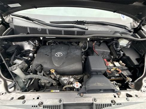 Used 2020 Toyota Sienna XLE Premium image 30