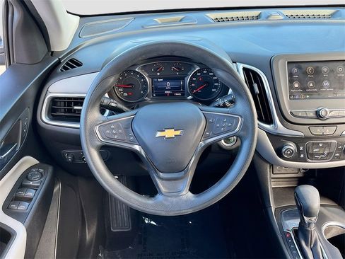 Used 2023 Chevrolet Equinox LT image 20
