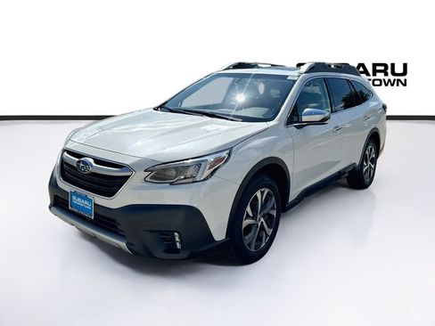 Used 2021 Subaru Outback Touring XT AWD/4WD image 3