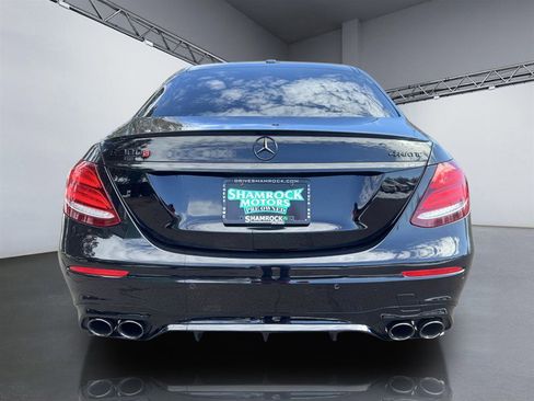 Used 2017 Mercedes-Benz E 300 4MATIC image 6