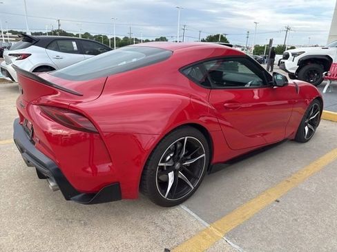 Used 2022 Toyota Supra w/ Safety & Technology Package RWD image 7
