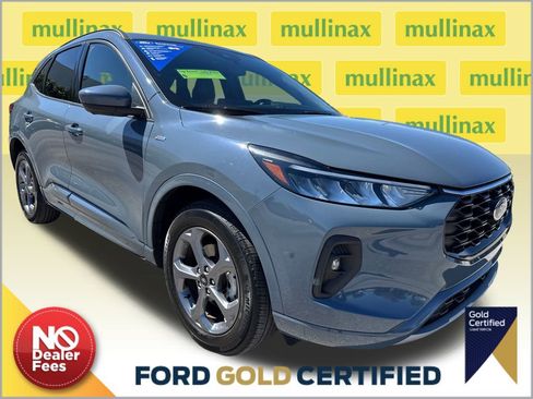 Used 2023 Ford Escape ST-Line Select w/ Tech Pack #2 image 1