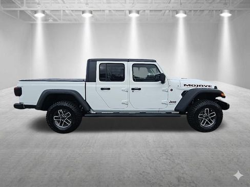 Used 2024 Jeep Gladiator Mojave w/ Safety Group image 2