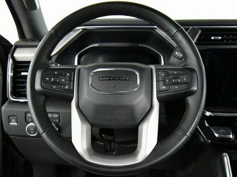 Used 2024 GMC Sierra 2500 Denali w/ Denali Reserve Package image 2