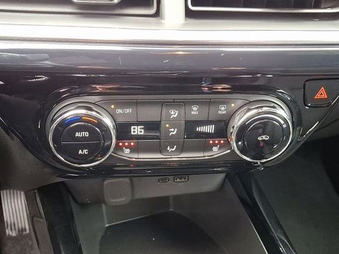 Used 2024 Chevrolet Trax RS w/ Driver Confidence Package image 20