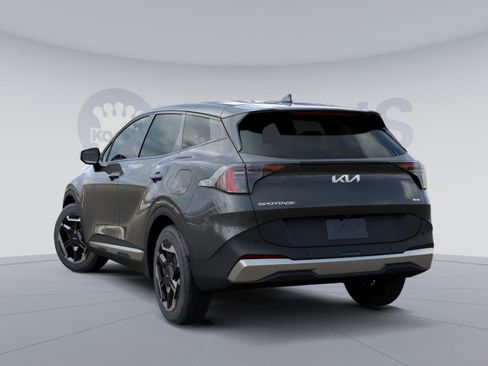 New 2026 Kia Sportage S image 5