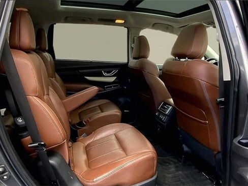 Used 2019 Subaru Ascent Premium image 20