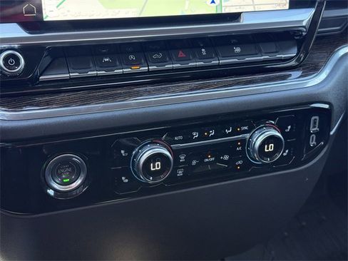 Used 2023 GMC Sierra 1500 Elevation image 31