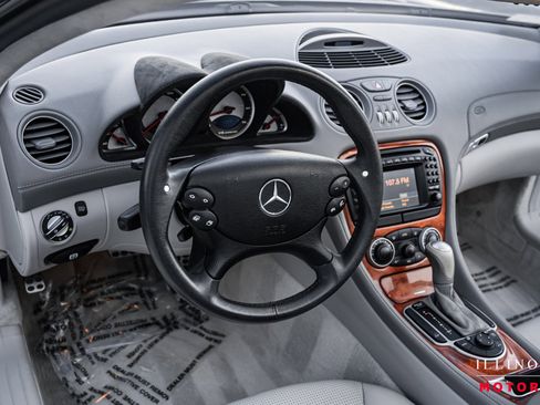 Used 2004 Mercedes-Benz SL 55 AMG image 20