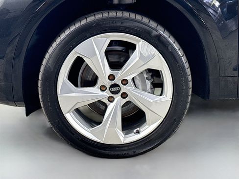 Used 2021 Audi Q5 2.0T Premium Plus w/ Premium Plus Package AWD/4WD image 38