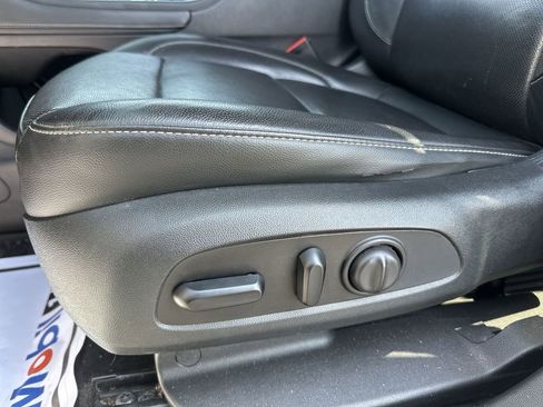 Used 2020 GMC Acadia SLT image 12