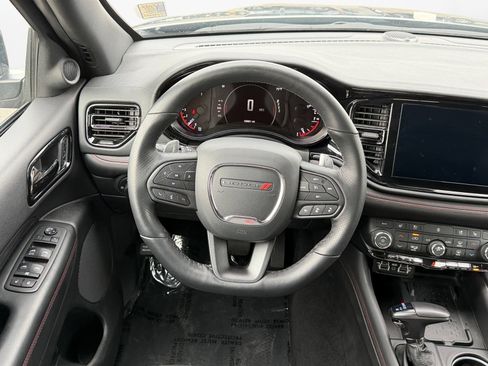 Used 2025 Dodge Durango GT AWD/4WD image 14