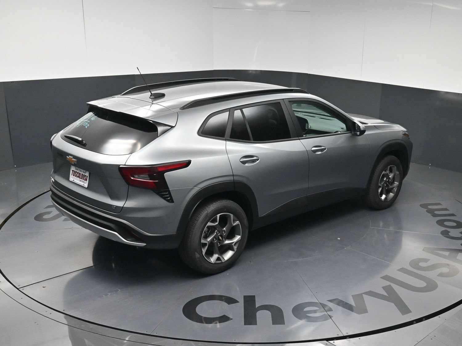 Used 2026 Chevrolet Trax LT FWD image 34