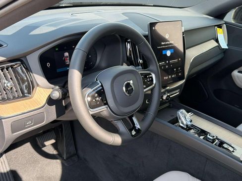 New 2026 Volvo XC60 B5 Plus w/ Climate Package AWD/4WD image 4