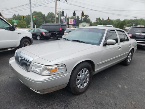 Used 2008 Mercury Grand Marquis LS image 2
