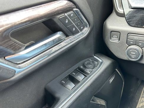 Used 2023 Chevrolet Silverado 1500 LTZ image 33