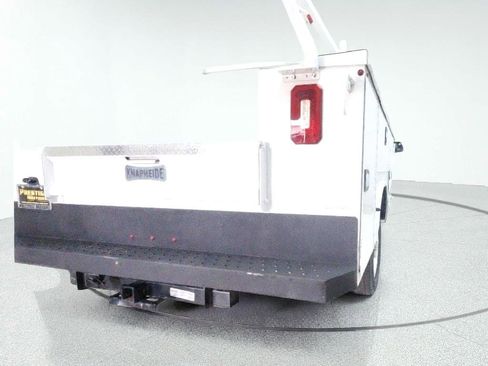 Used 2022 RAM 3500 Tradesman image 11