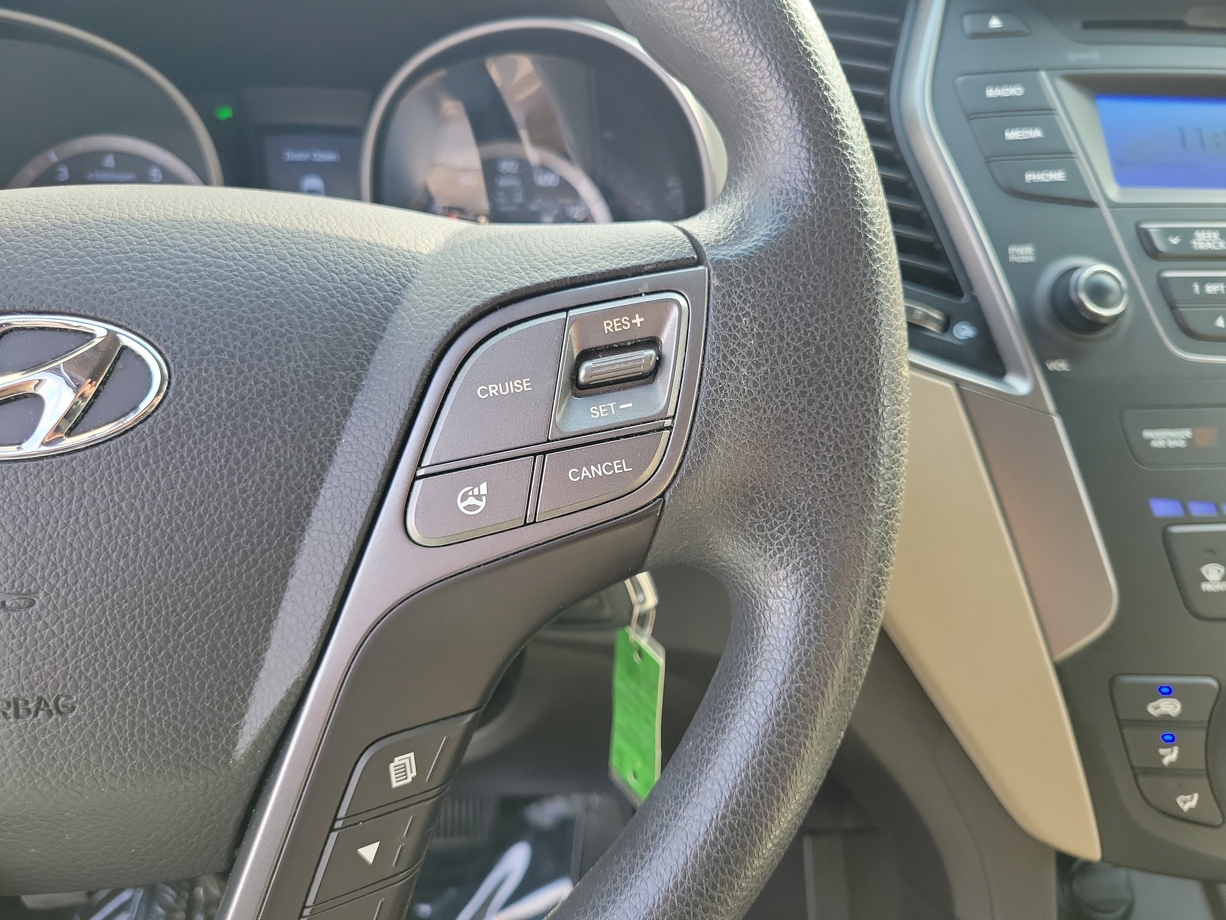 Used 2015 Hyundai Santa Fe Sport FWD image 23