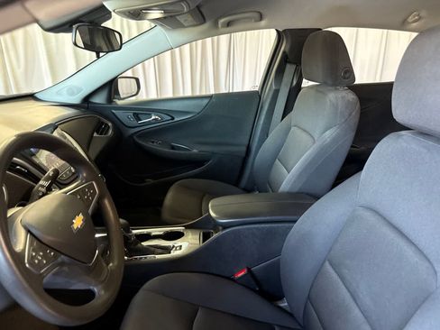 Used 2024 Chevrolet Malibu LT FWD image 19
