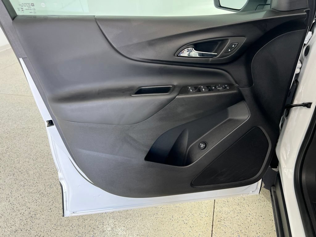 Used 2024 Chevrolet Equinox LT w/ LPO, Floor Liner Package AWD/4WD image 20