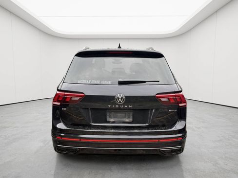 Used 2022 Volkswagen Tiguan SE R-Line AWD/4WD image 5
