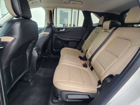 Used 2021 Ford Escape SEL AWD/4WD image 17