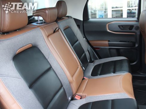 Used 2024 Ford Bronco Sport Outer Banks w/ Tech Package image 25