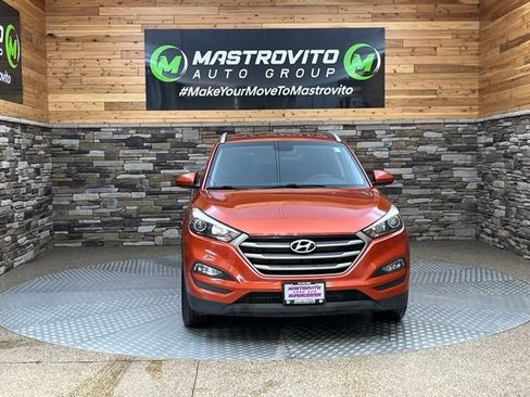 Used 2016 Hyundai Tucson SE w/ Option Group 02 AWD/4WD image 3