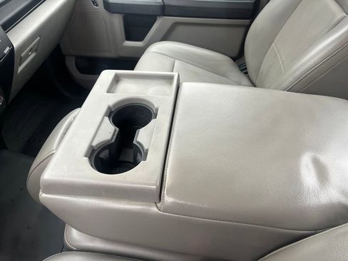 Used 2017 Ford F150 XL w/ Equipment Group 101A Mid image 22