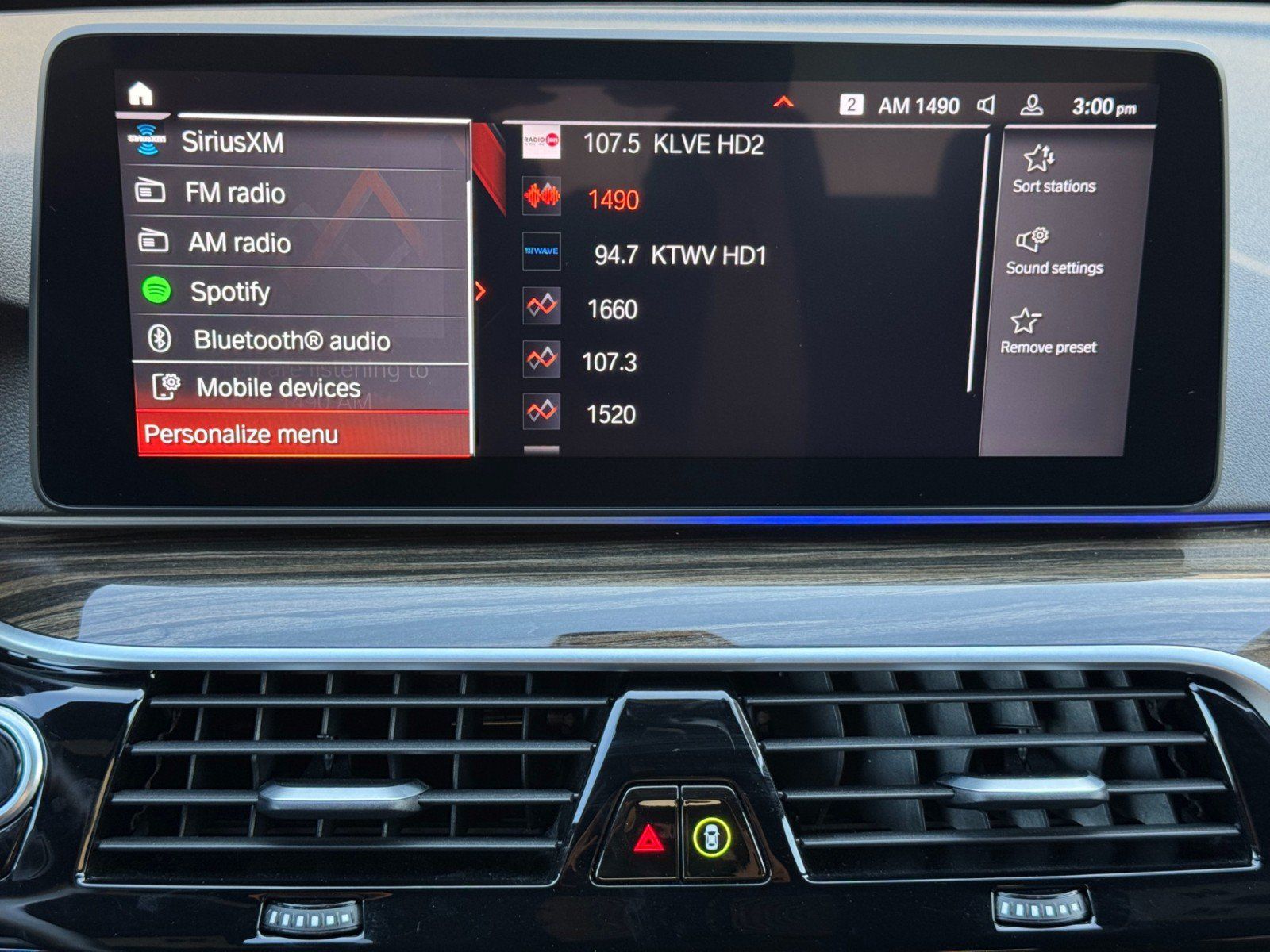 Used 2023 BMW 540i w/ M Sport Package RWD image 28