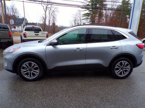 Certified 2022 Ford Escape SEL image 4