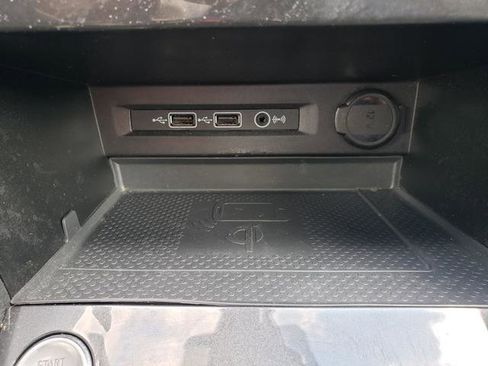 Used 2020 Volkswagen Tiguan SEL AWD/4WD image 22