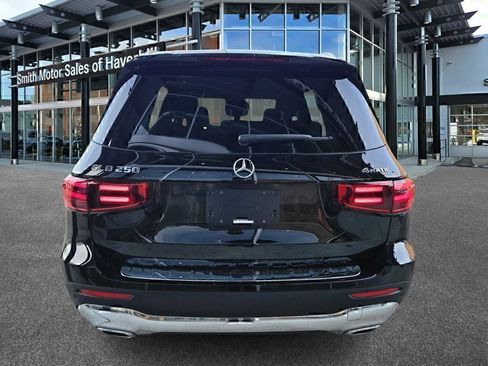 Certified 2024 Mercedes-Benz GLB 250 4MATIC image 4