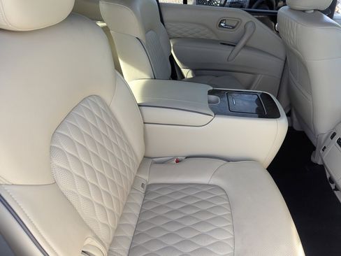 Certified 2024 INFINITI QX80 Sensory image 14
