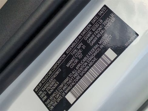 New 2026 Volvo XC90 B6 Plus image 31