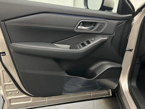 New 2026 Nissan Rogue Platinum AWD/4WD image 15