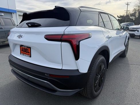 New 2026 Chevrolet Blazer EV LT image 9
