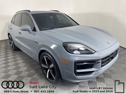 Used 2025 Porsche Cayenne S