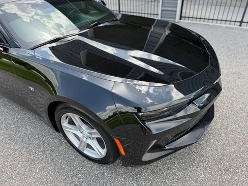 Used 2017 Chevrolet Camaro LT RWD image 2