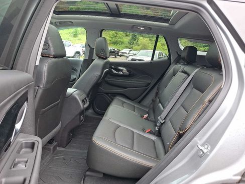 Used 2024 GMC Terrain AT4 w/ Infotainment Package II AWD/4WD image 10