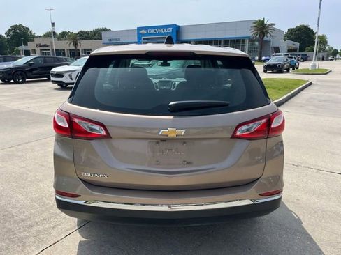 Used 2018 Chevrolet Equinox LS FWD image 5