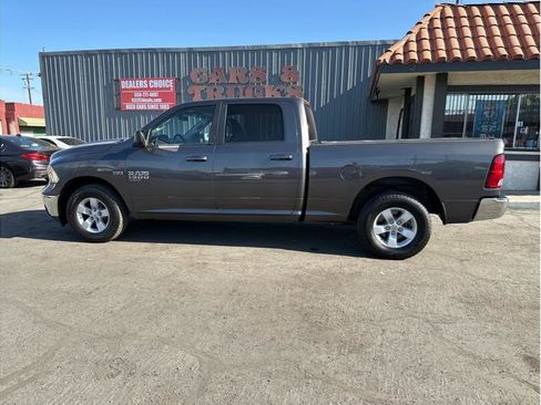 Used 2021 RAM 1500 Classic SLT RWD image 14