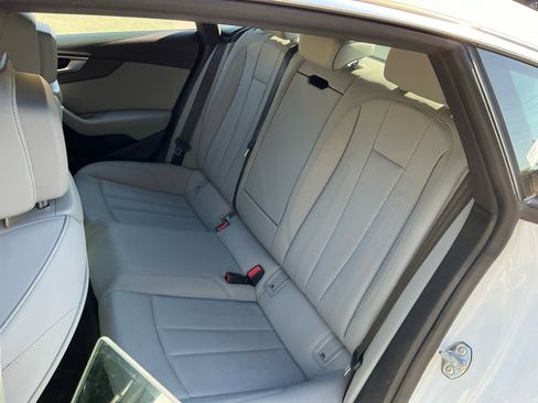 Used 2022 Audi A5 2.0T Premium Plus w/ Premium Plus image 19