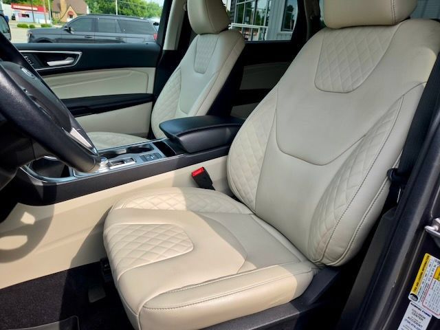 Used 2024 Ford Edge Titanium AWD/4WD image 14
