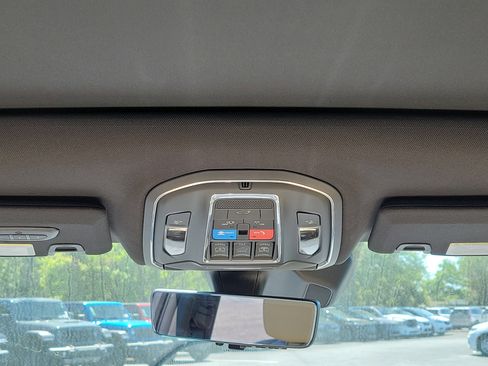 New 2026 Jeep Grand Cherokee Limited image 16