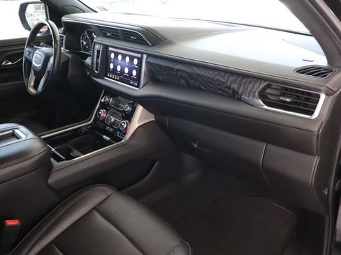 Used 2021 GMC Yukon Denali w/ Denali Premium Package AWD/4WD image 50