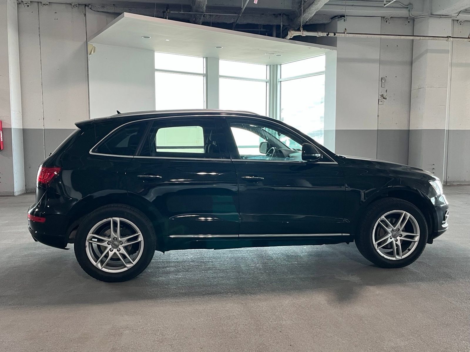 Used 2015 Audi Q5 2.0T Premium Plus w/ Technology Package AWD/4WD image 13