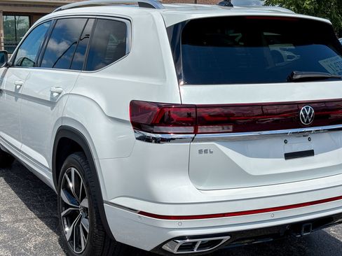 Used 2026 Volkswagen Atlas SEL Premium R-Line AWD/4WD image 13